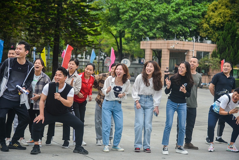 趣味运动会 | 乐享运动，嗨翻全场！