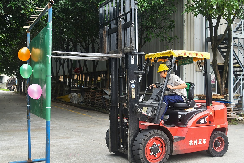 安全生产月 | 广州美亚叉车比赛展现工匠新风采