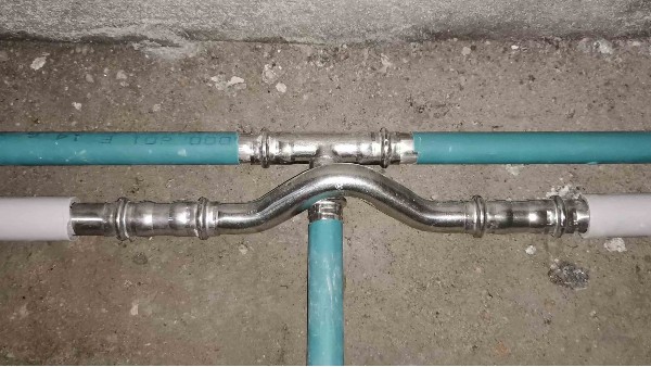 如何预防不锈钢水管发生“电流腐蚀”？